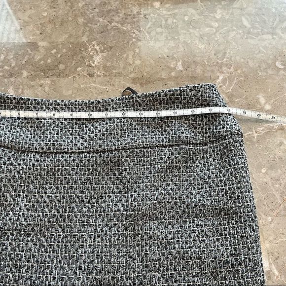 COPY - Jones New York tweed type material liner side zipper size 12P - Picture 9 of 10